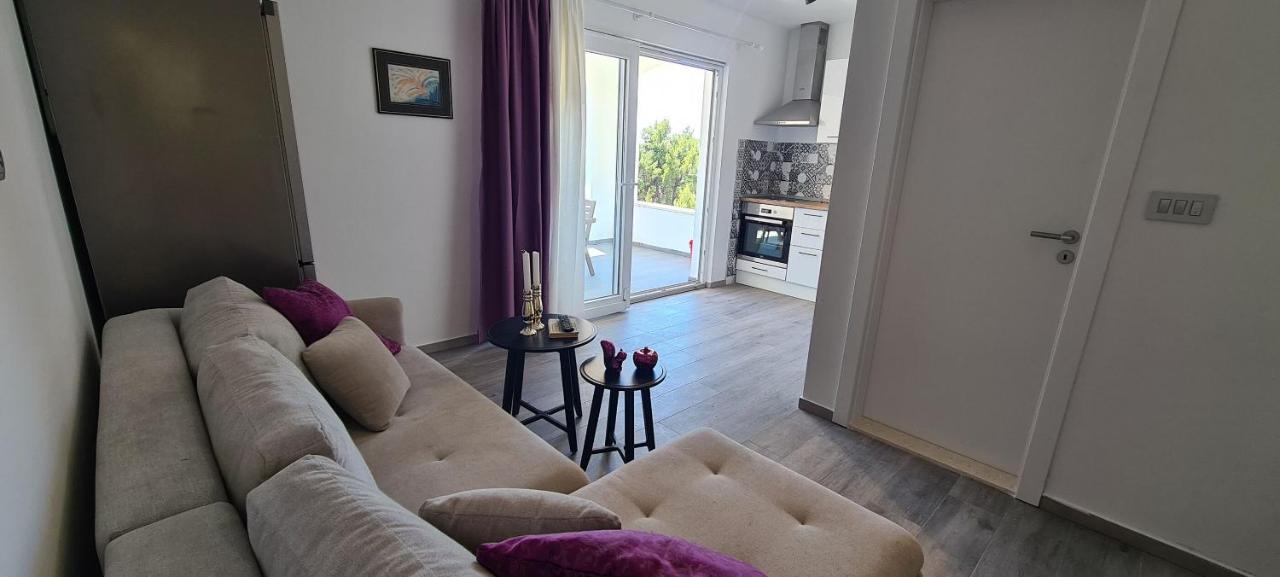 Apartments Helena إيفان دولاس المظهر الخارجي الصورة
