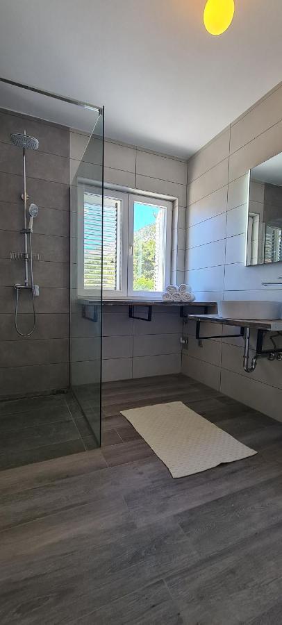 Apartments Helena إيفان دولاس المظهر الخارجي الصورة