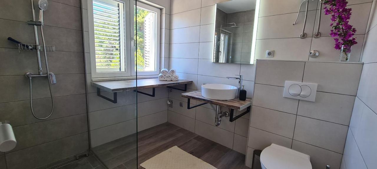 Apartments Helena إيفان دولاس المظهر الخارجي الصورة
