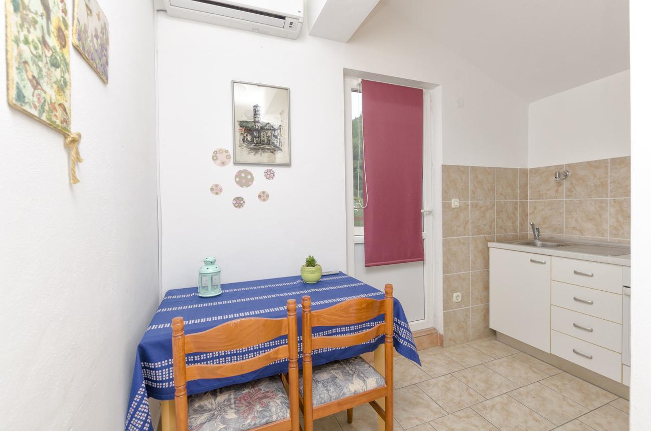 Apartments Helena إيفان دولاس المظهر الخارجي الصورة
