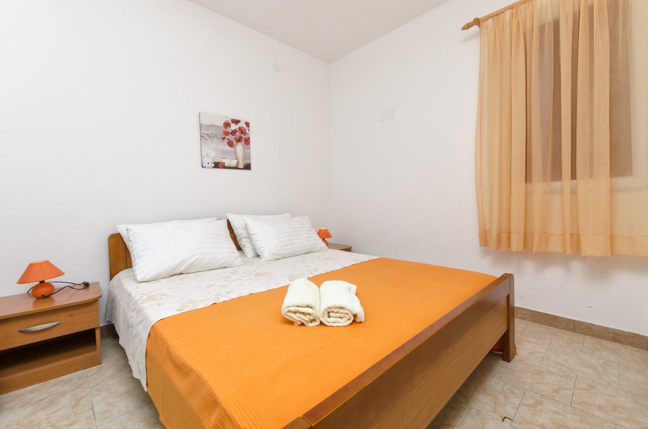 Apartments Helena إيفان دولاس المظهر الخارجي الصورة