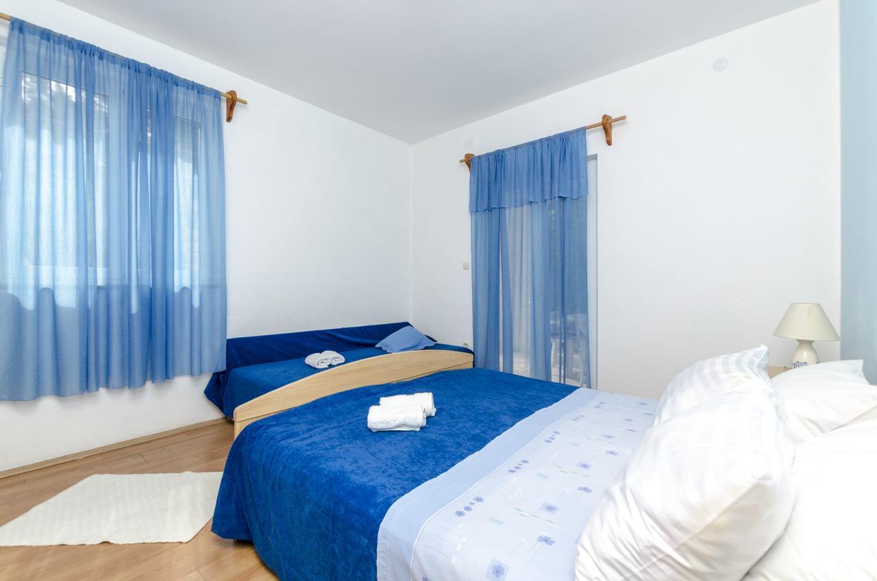 Apartments Helena إيفان دولاس المظهر الخارجي الصورة