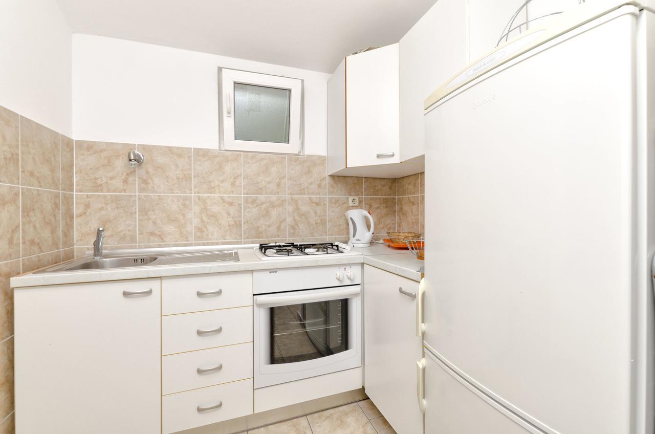 Apartments Helena إيفان دولاس المظهر الخارجي الصورة